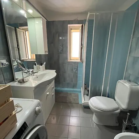 Bed & Breakfast La Sicula Atene House 200 Mt From Metro Giuffrida