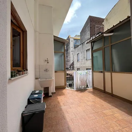La Sicula Atene House 200 Mt From Metro Giuffrida Catania